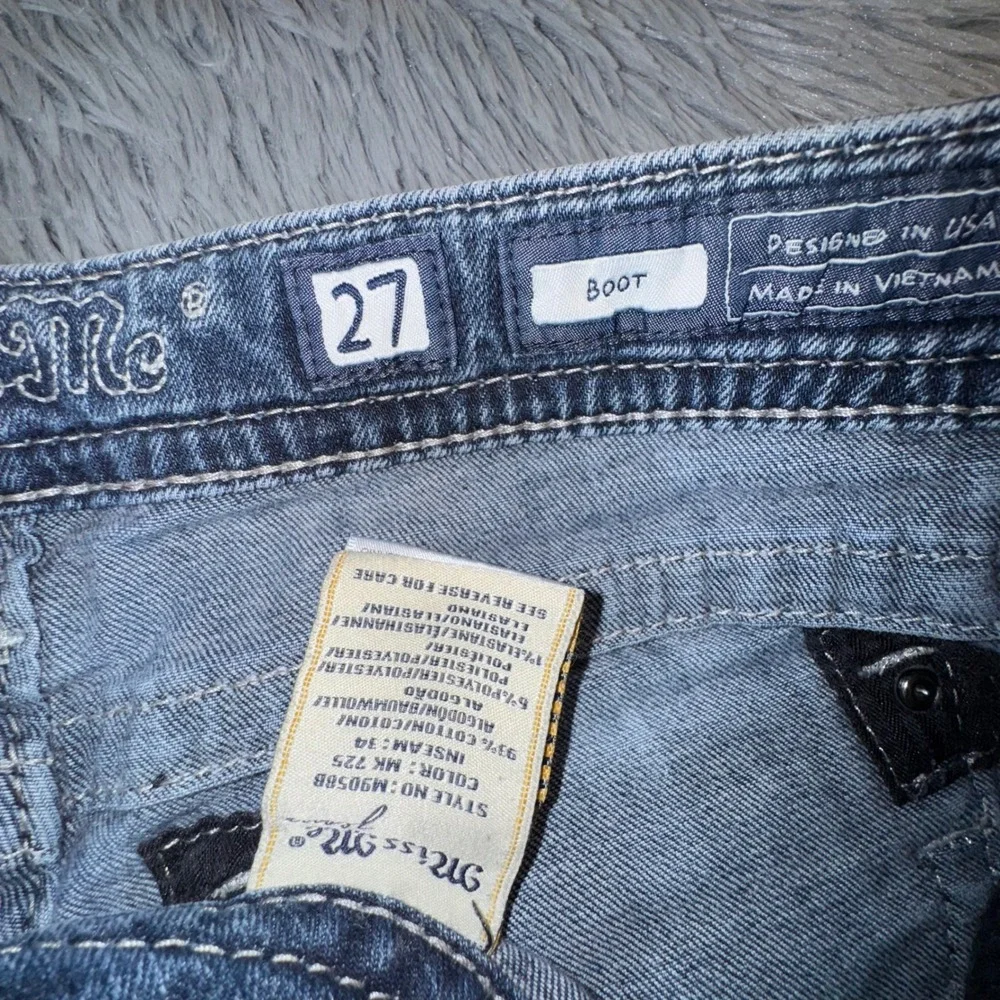 Miss Me Jeans Women 27 Bootcut Embellished Floral Sequin pocket Light Wash 29x32